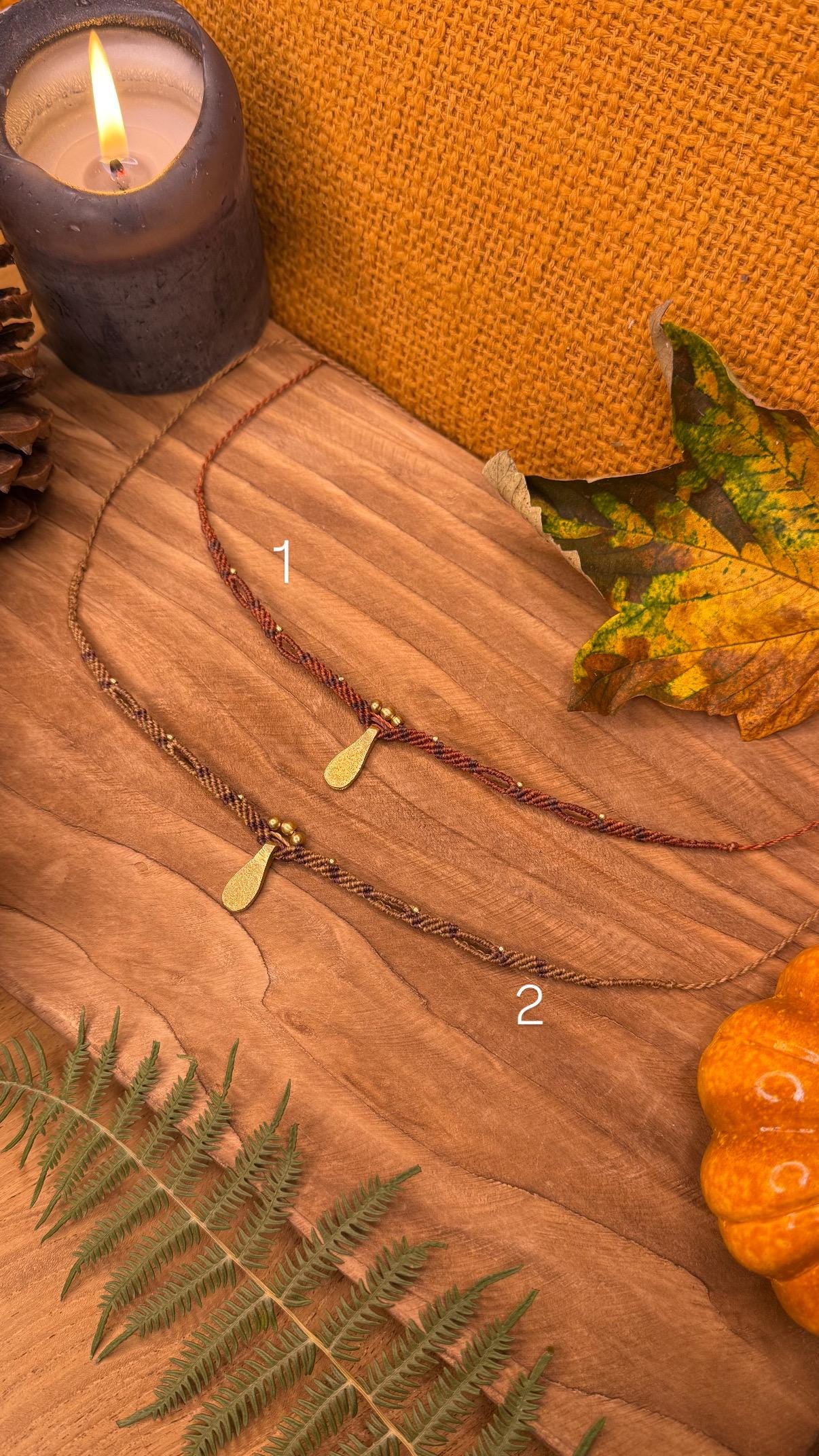 Tour de cou à breloque à en laiton (ras de cou - Neckband) médiéval renaissance