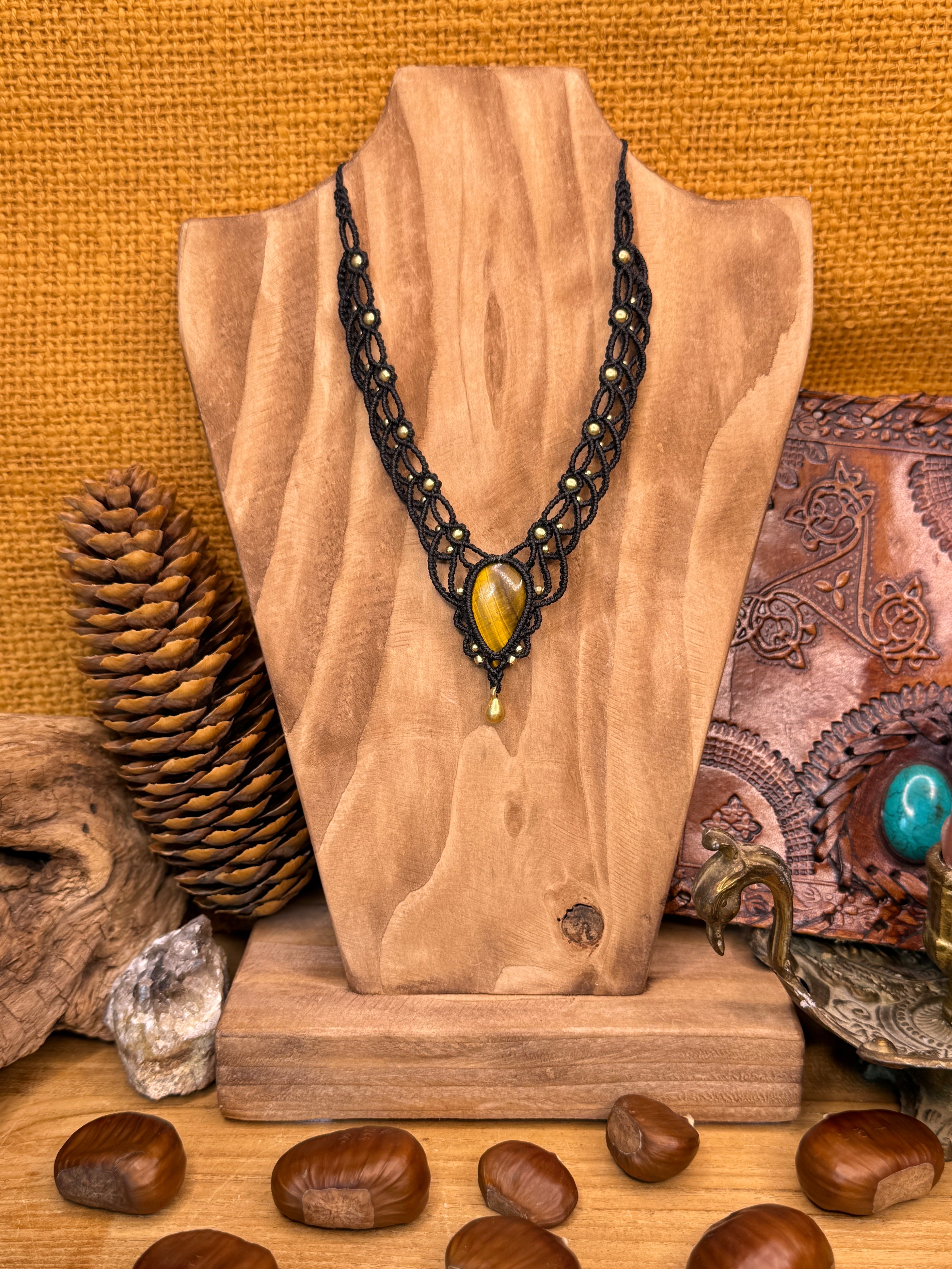 Collier • œil de tigre • Protection & ancrage