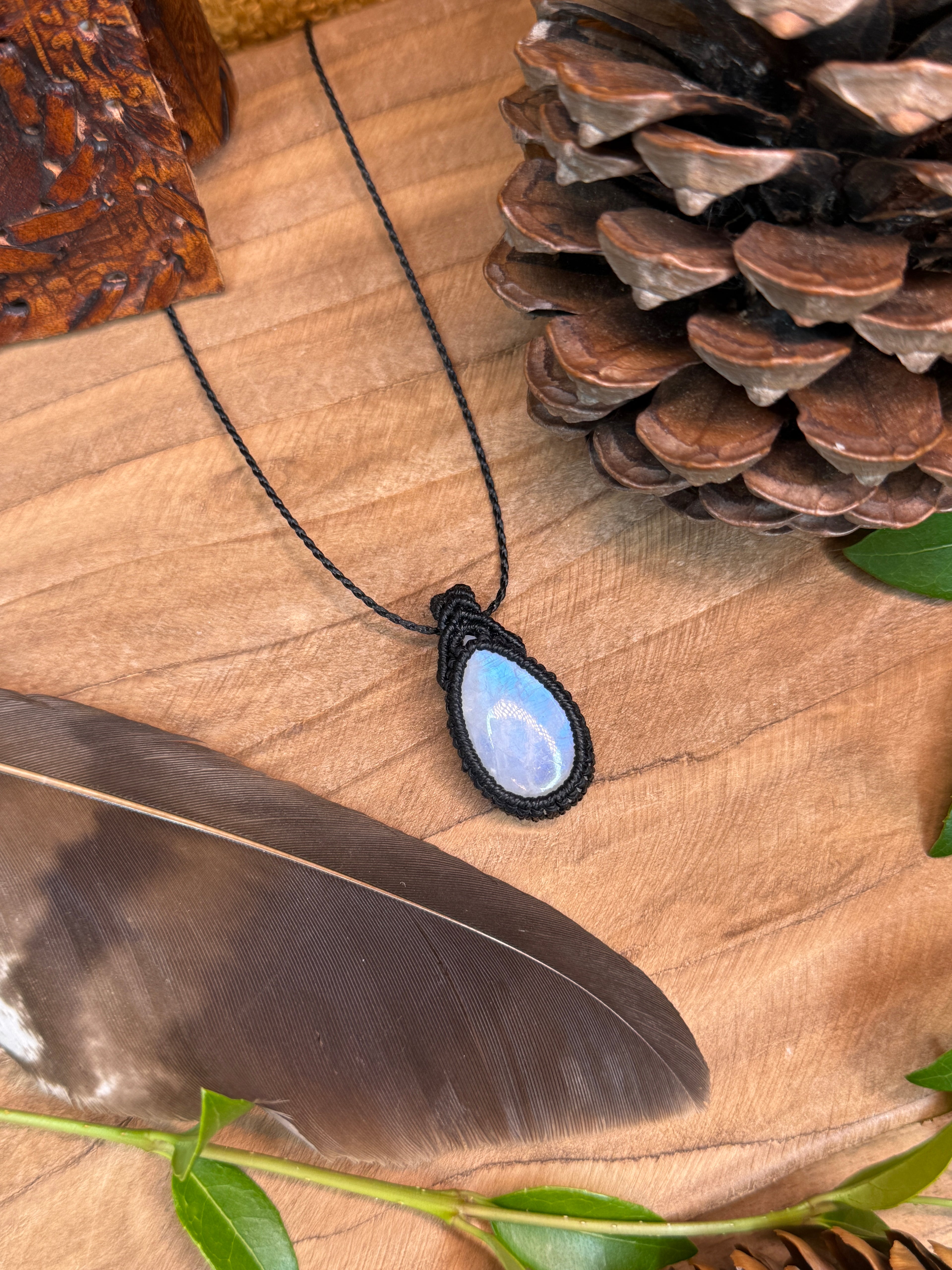 Collier • Pendentif • Pierre de lune