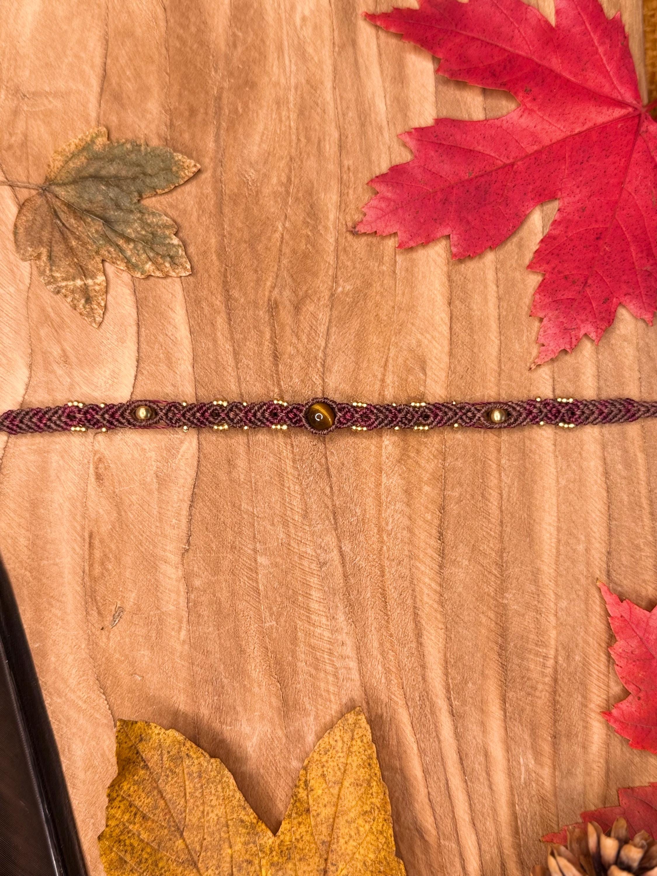 Tour de cou œil de tigre et laiton (ras de cou) (Neckband)