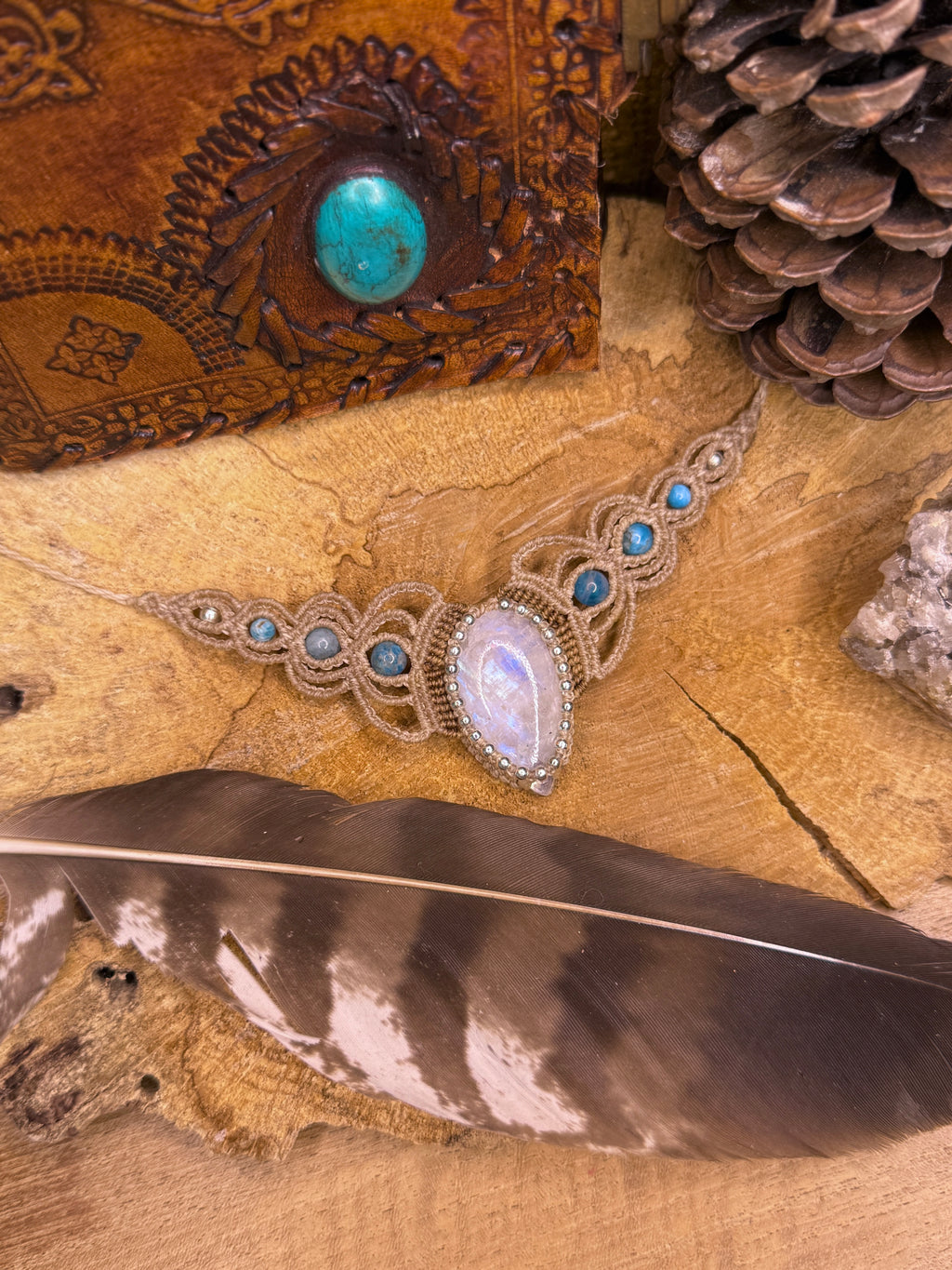 Collier • Pierre de lune • Apatite
