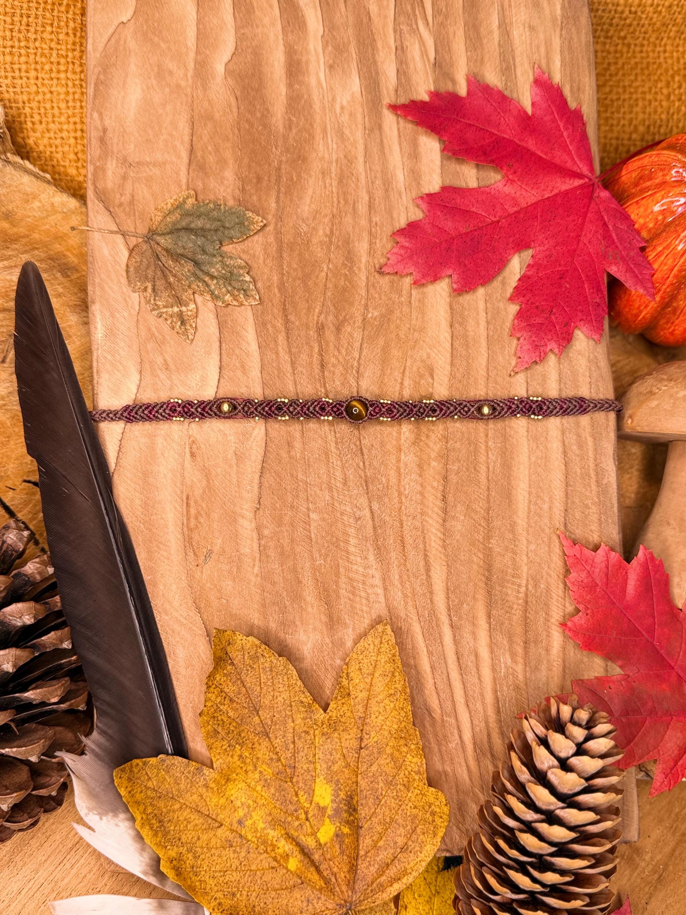 Tour de cou œil de tigre et laiton (ras de cou) (Neckband)