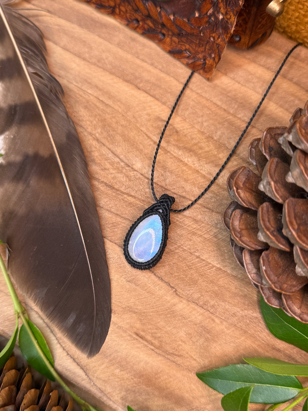 Collier • Pendentif • Pierre de lune