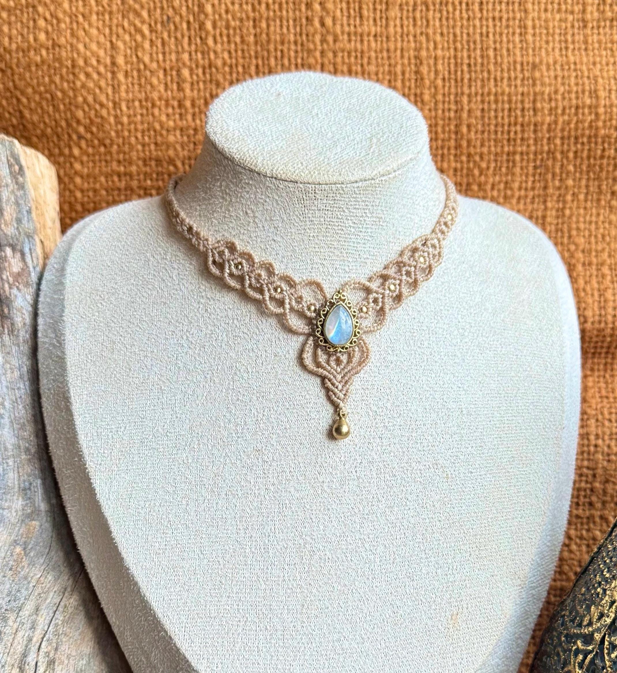 Collier • Tour de cou avec une pierre de lune ou œil de tigre (neckband)