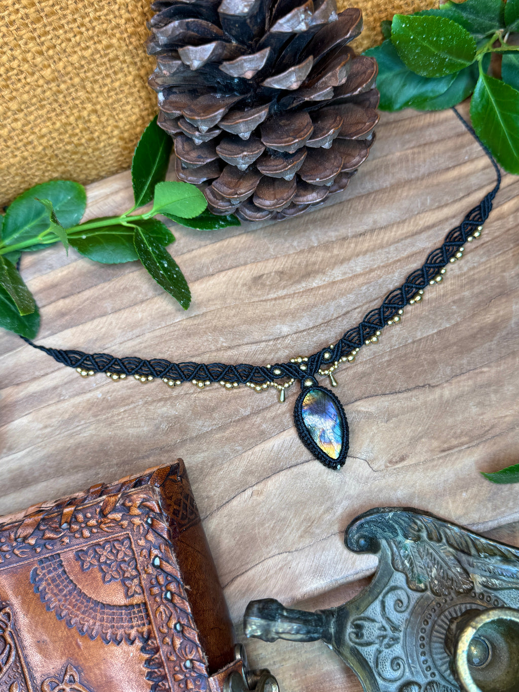 Collier • ras de cou • Labradorite