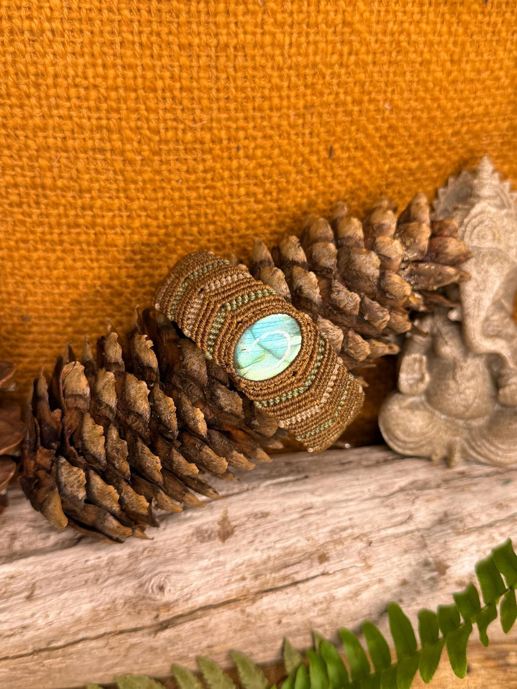 Bracelet avec une pierre de labradorite