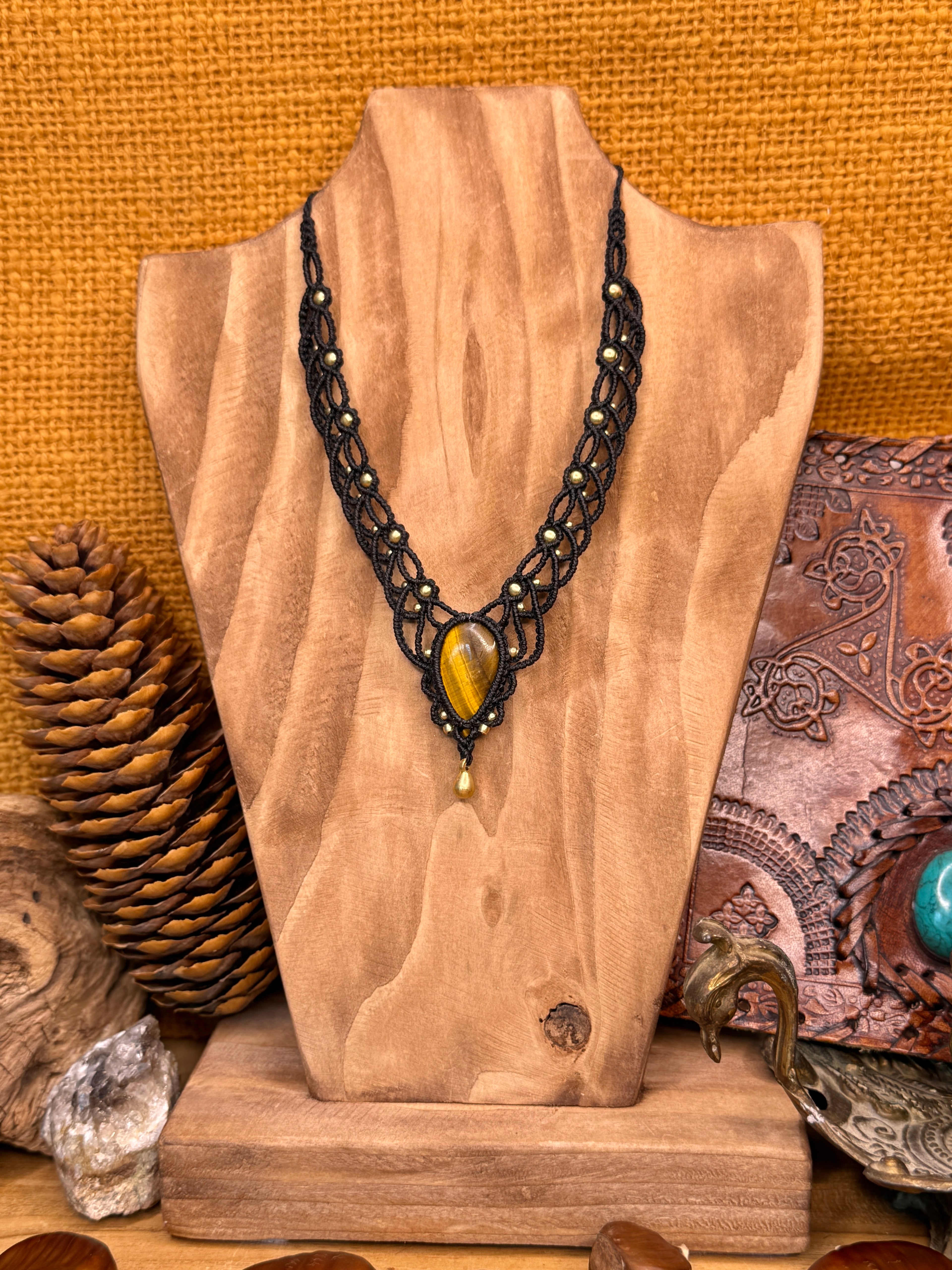 Collier • œil de tigre • Protection & ancrage