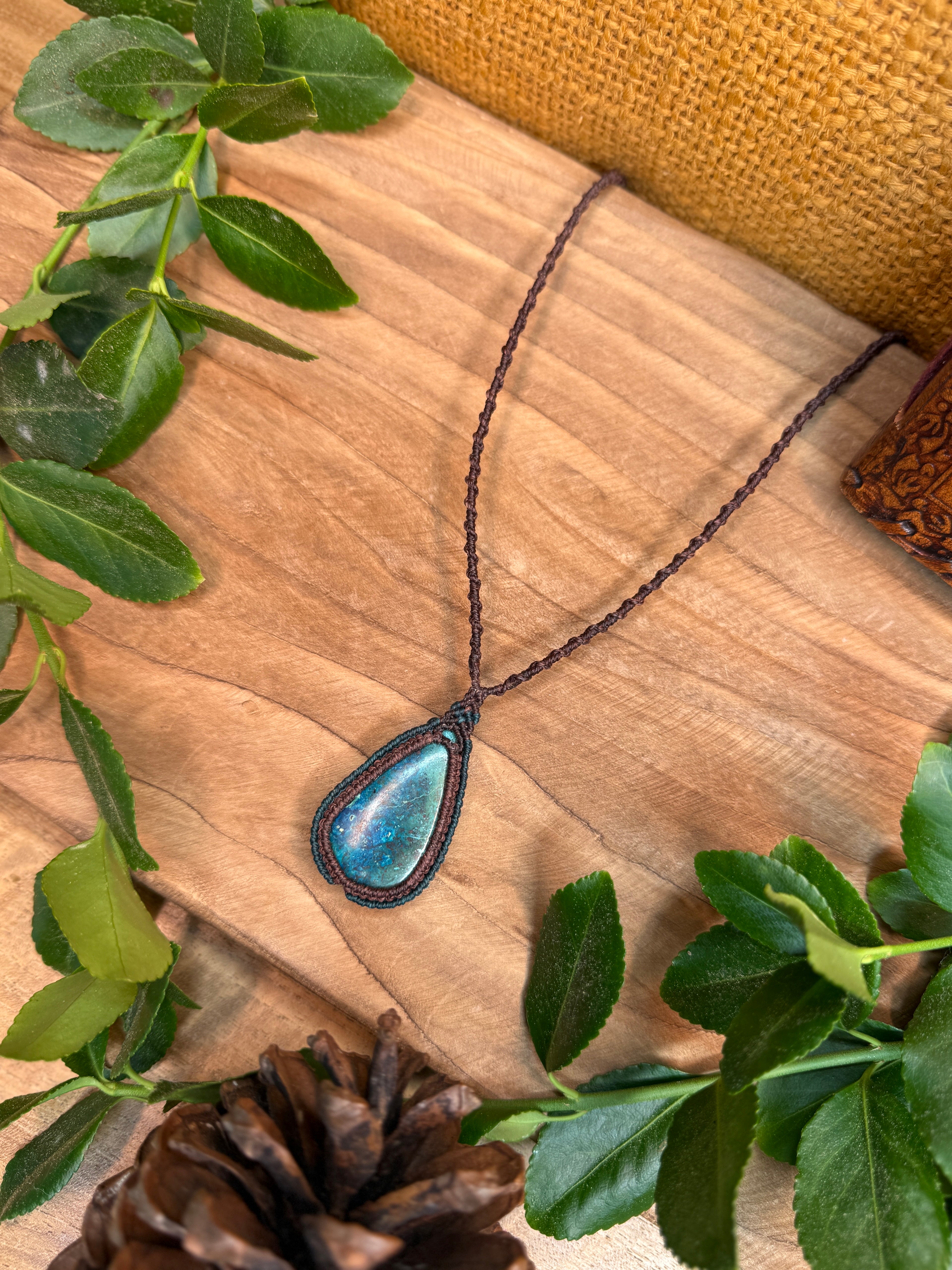 Collier • chrysocolle