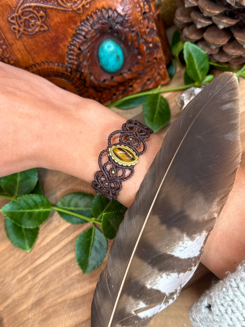Tiger's eye stone bracelet