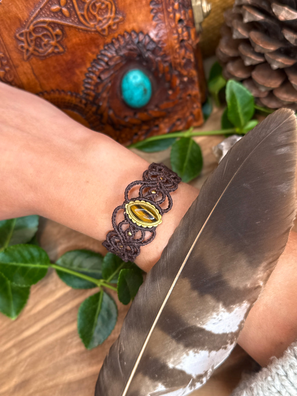 Tiger's eye stone bracelet