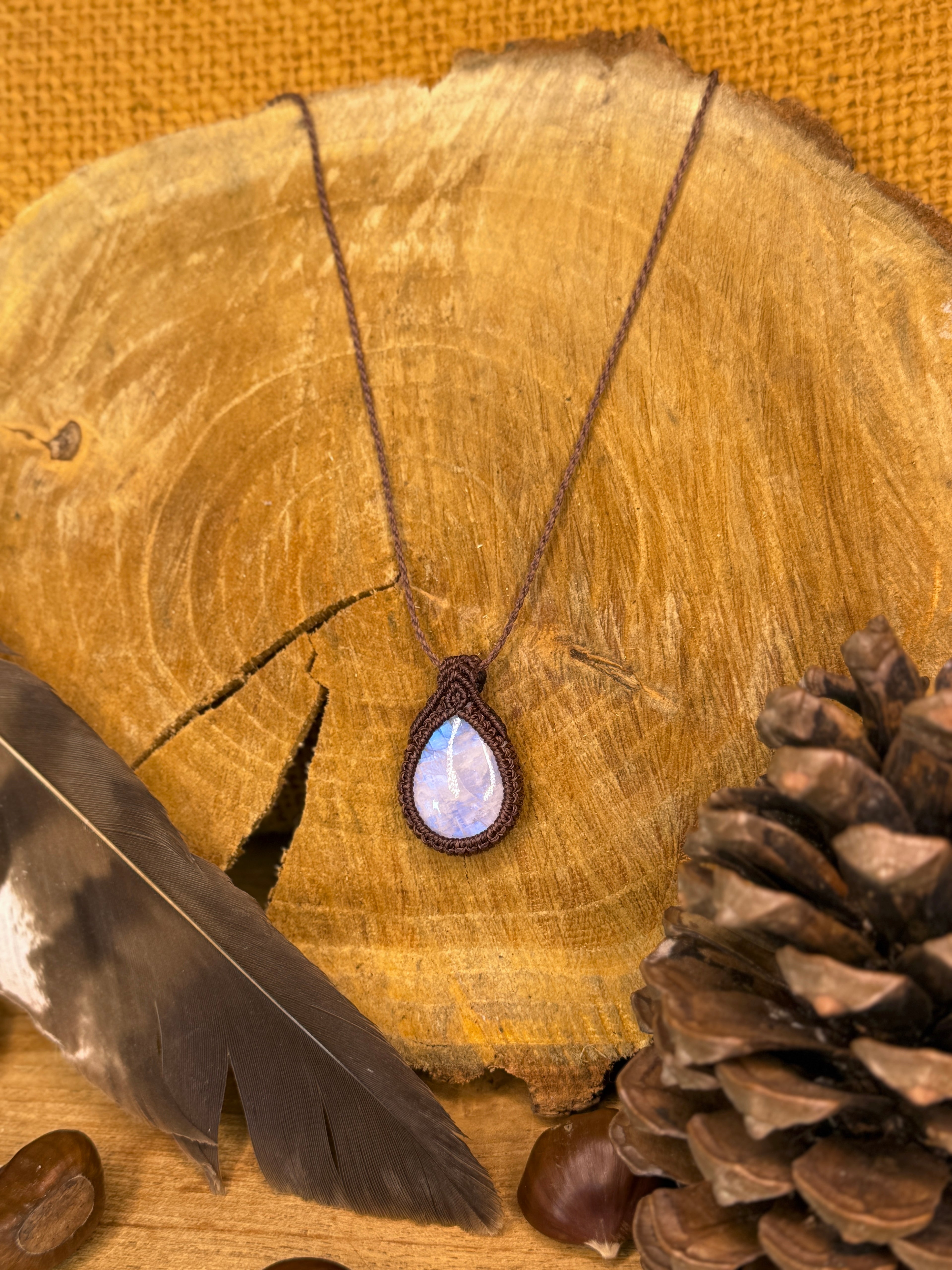 Collier • pendentif • Pierre de Lune