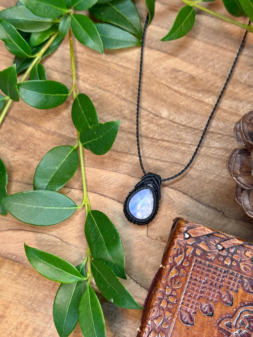 Pendentif • Collier • Pierre de Lune