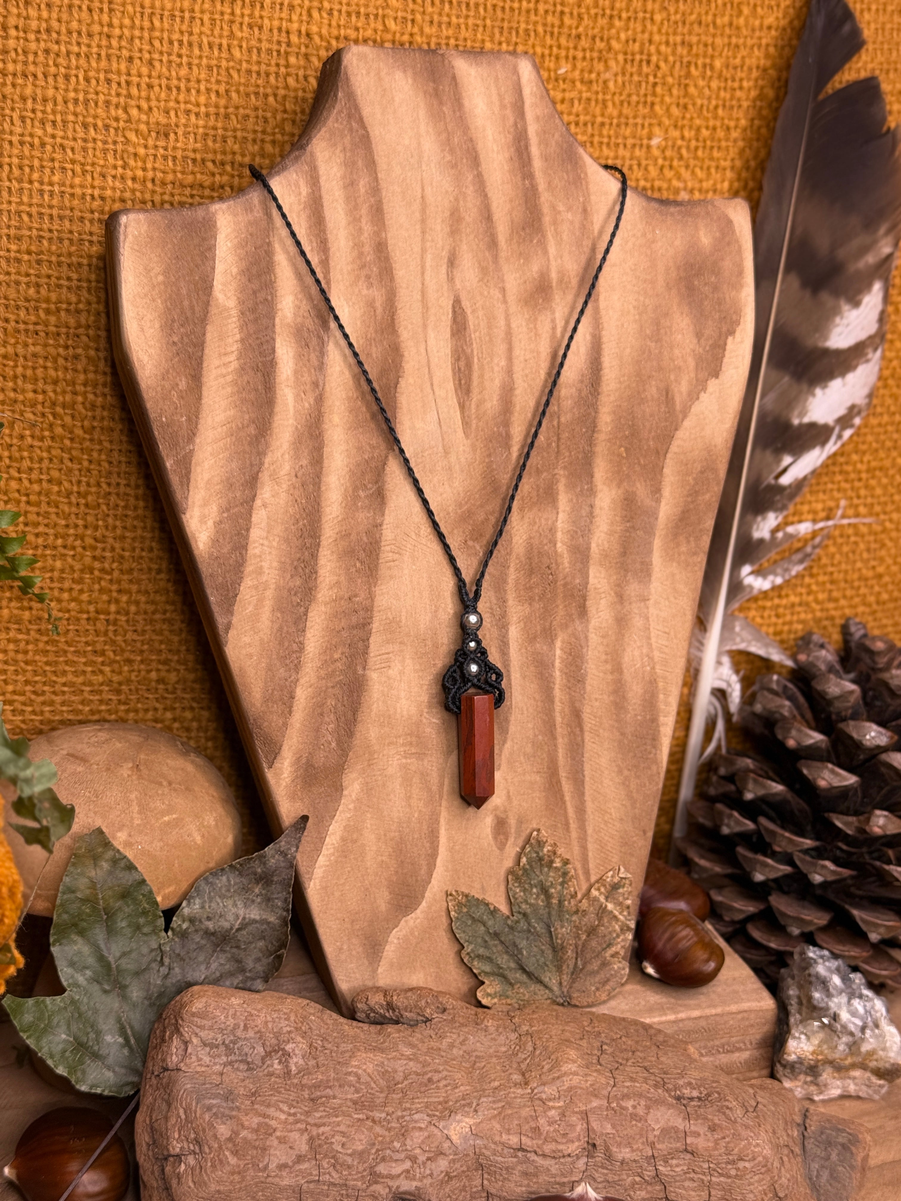 Collier • Pendule • Jaspe Rouge