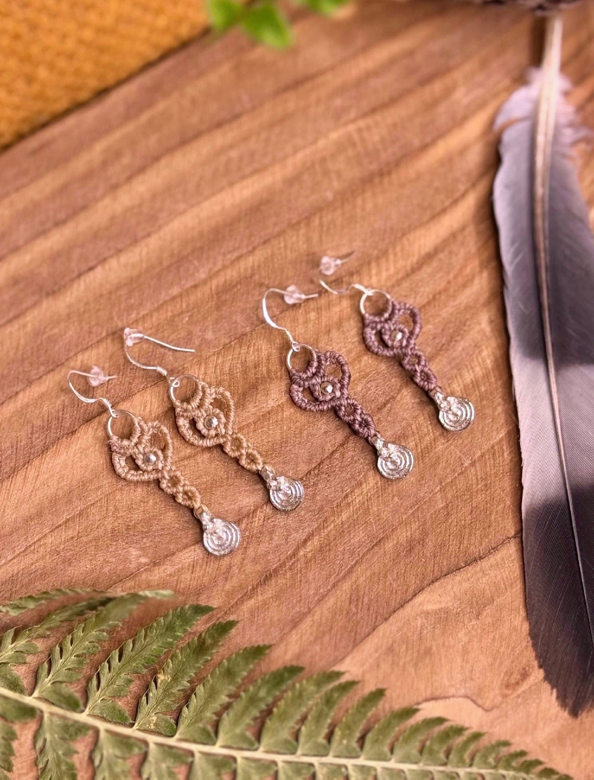 Petite boucles d’oreilles en laiton argenté