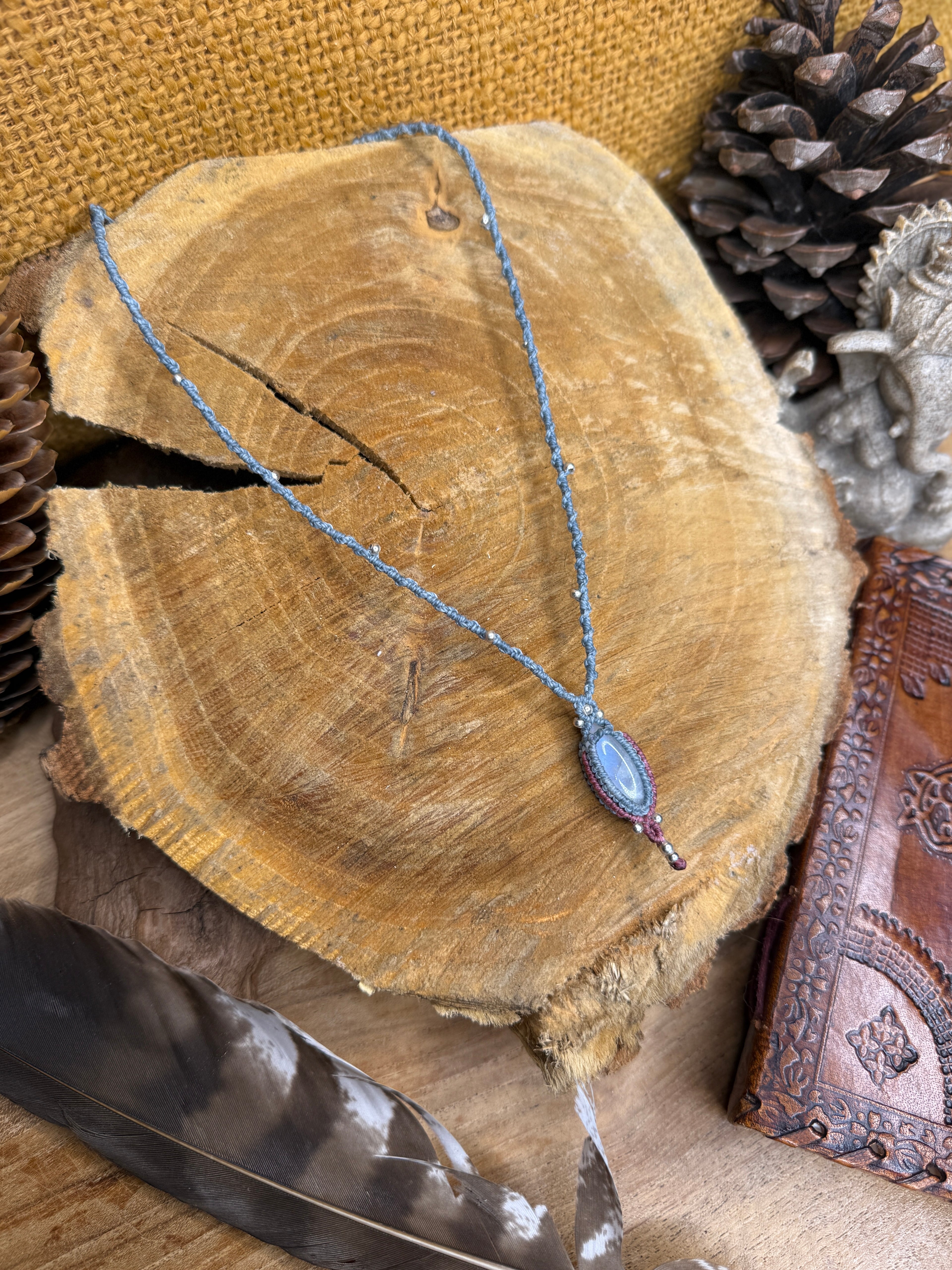 Collier • Pierre de lune (commande personnalisée)