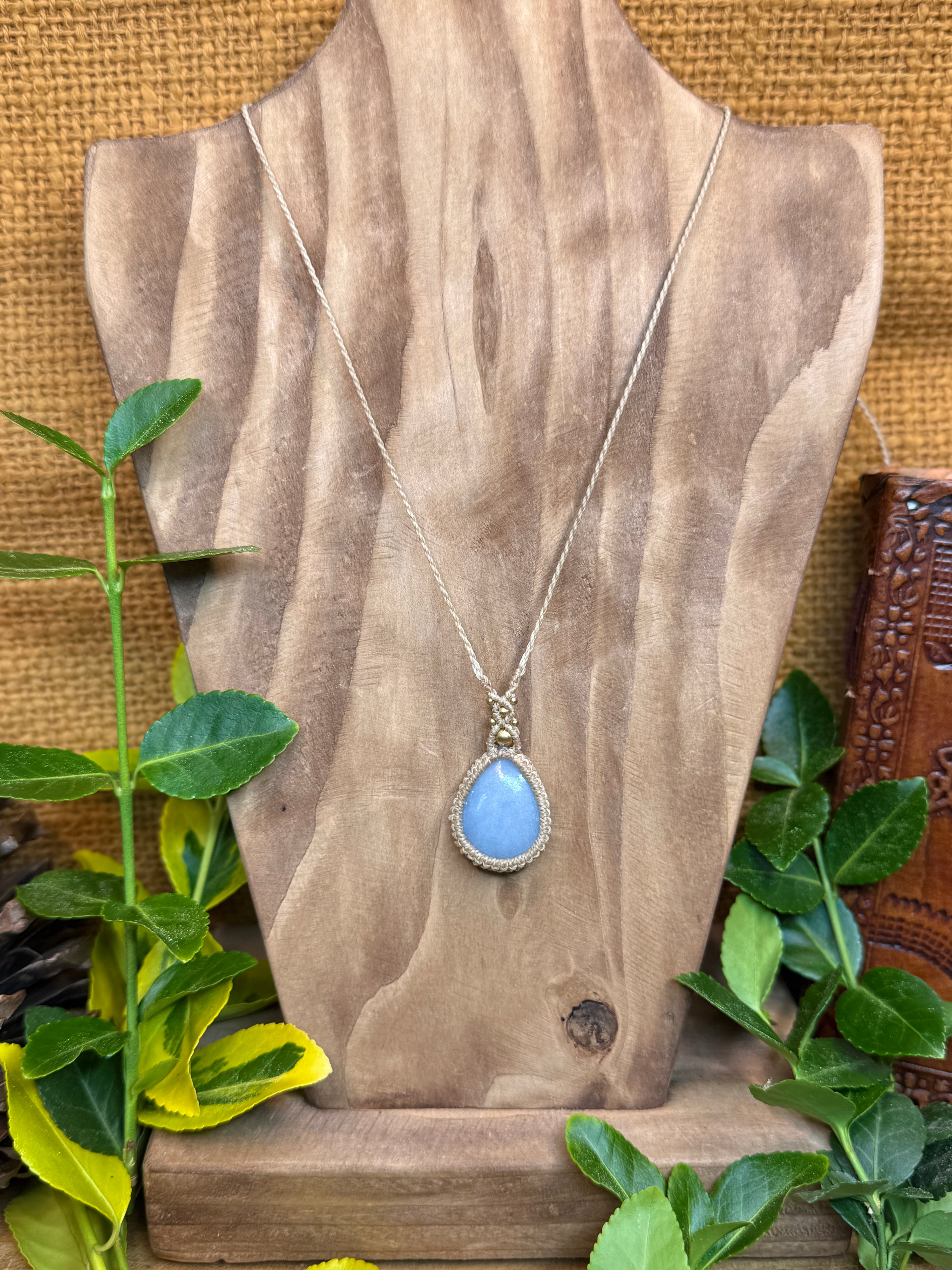 Collier • Angélite