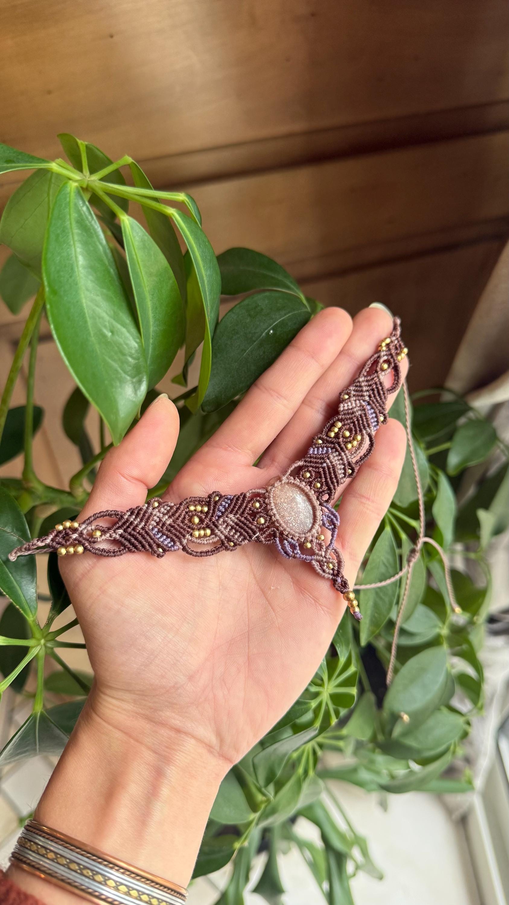 Collier • Tour de cou avec une pierre de lune pêche ou pierre de Lune