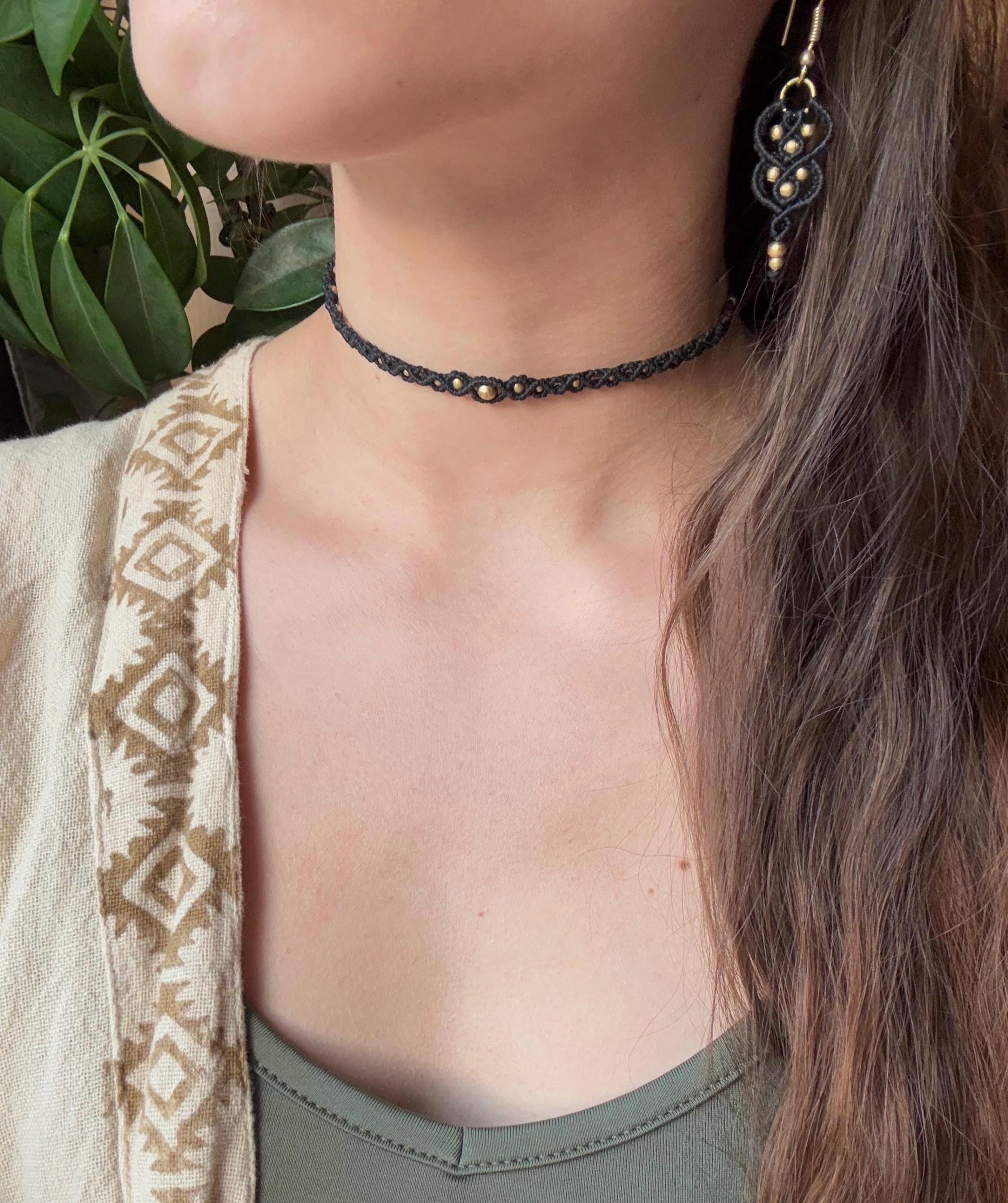 Tour de cou (ras de cou - Neckband) en laiton