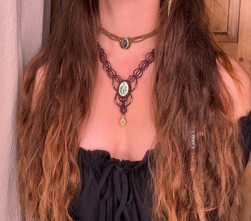 Collier fait main micro-macramé avec pierre naturelle labradorite - makrame - collier hippie - collier bohème - cadeau fait main