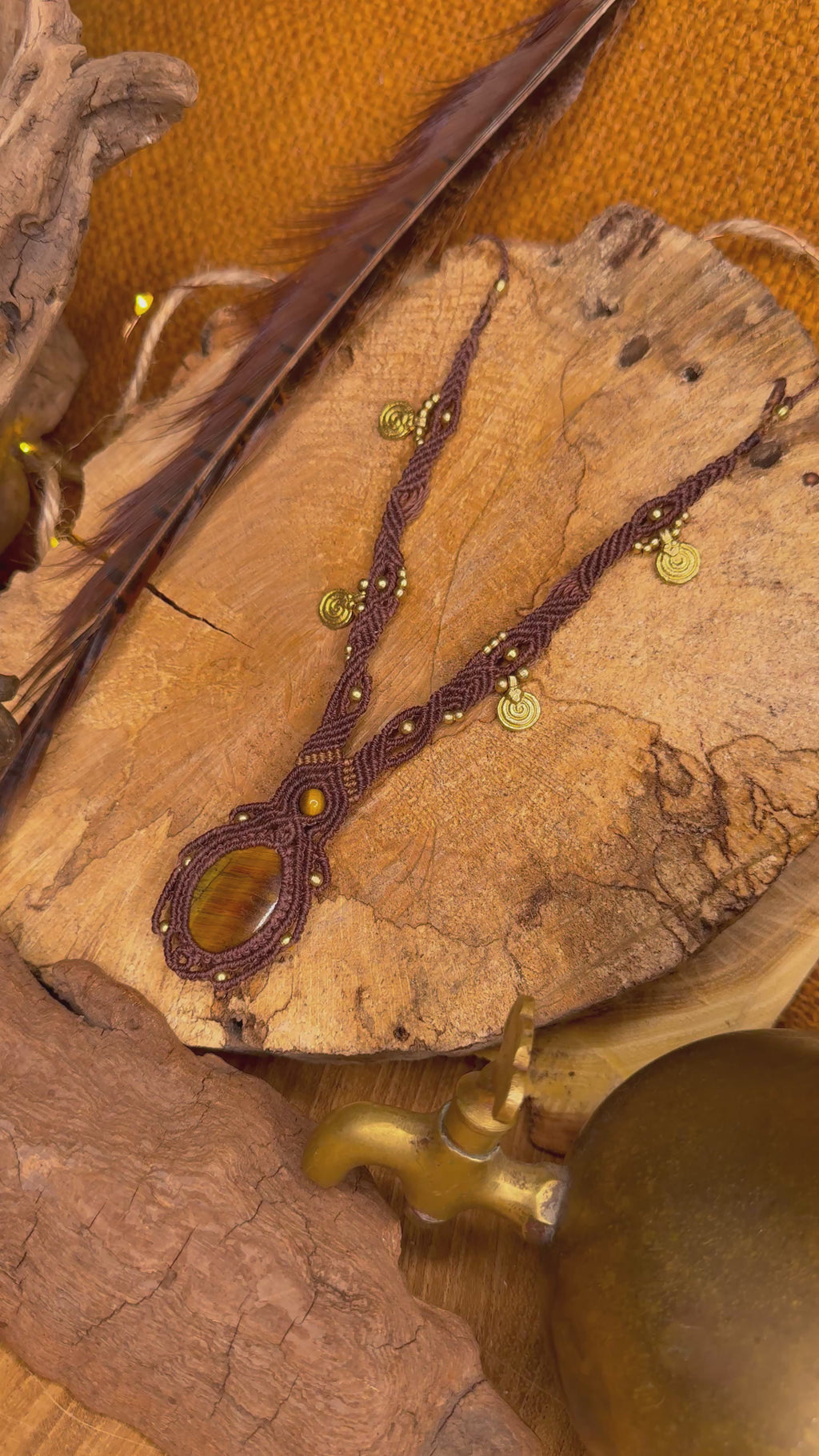 Tiger's eye necklace • Protection &amp; grounding