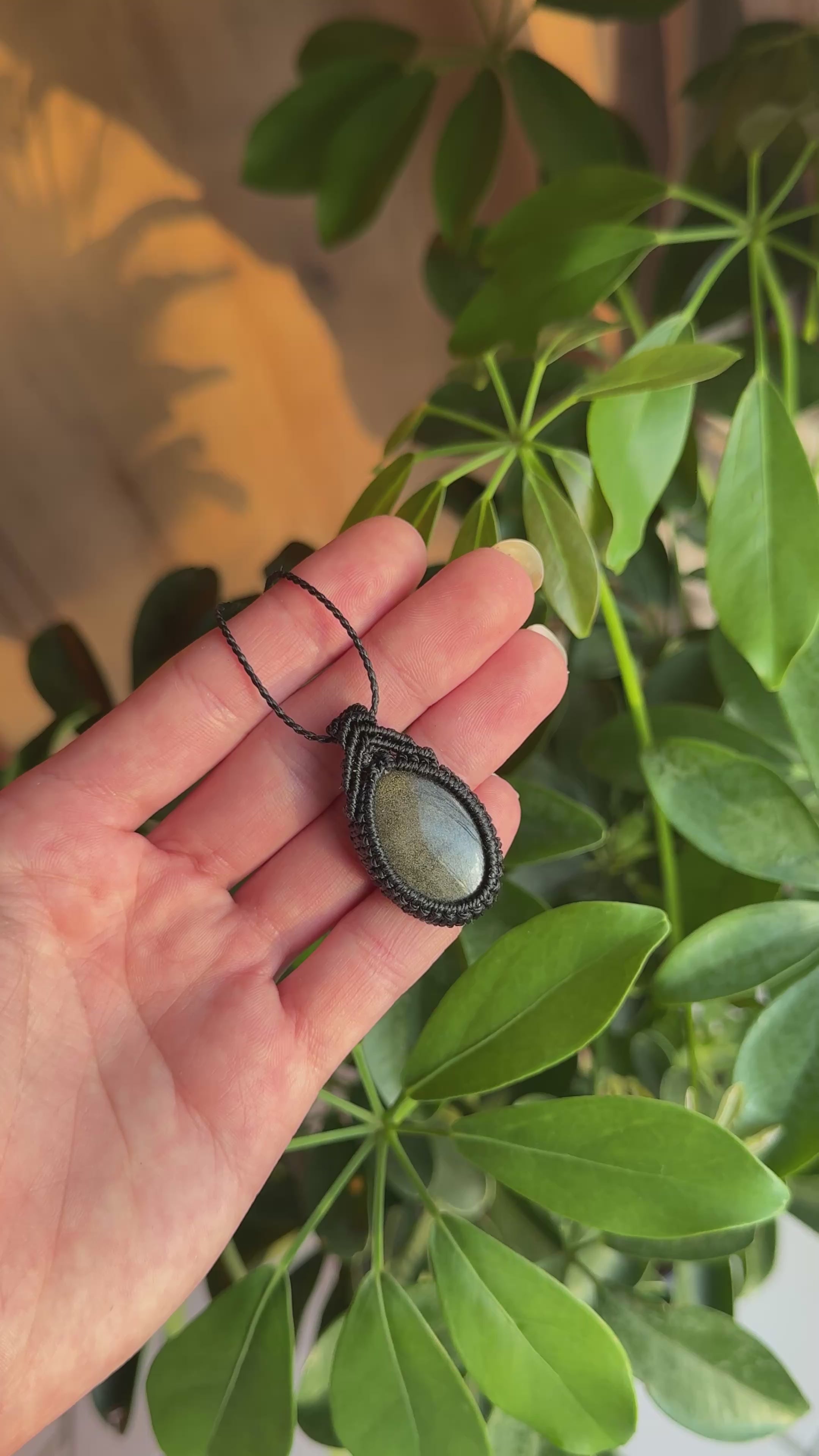 Collier • Pendentif • Obsidienne doré