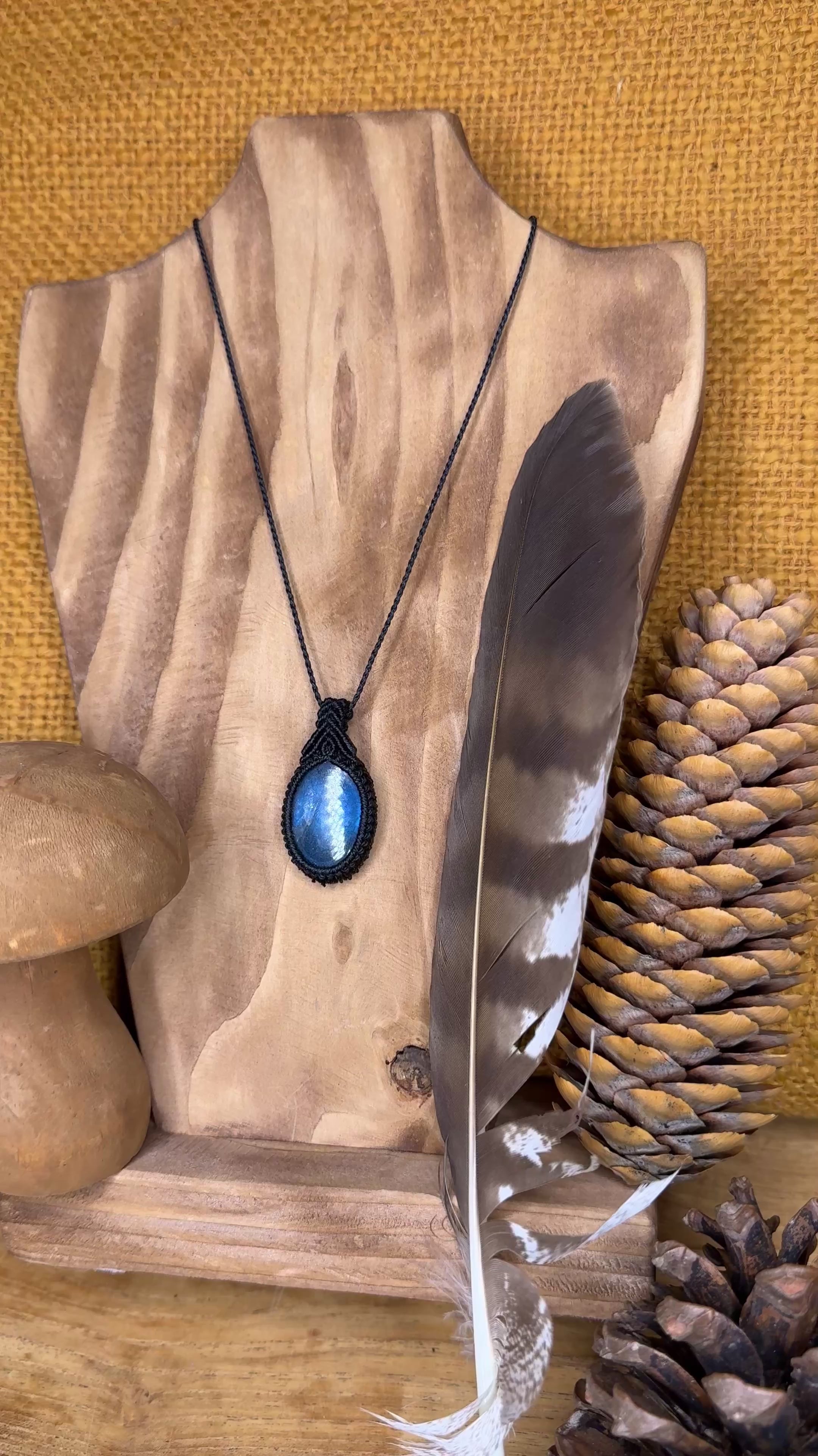 Collier • Pendentif • Labradorite