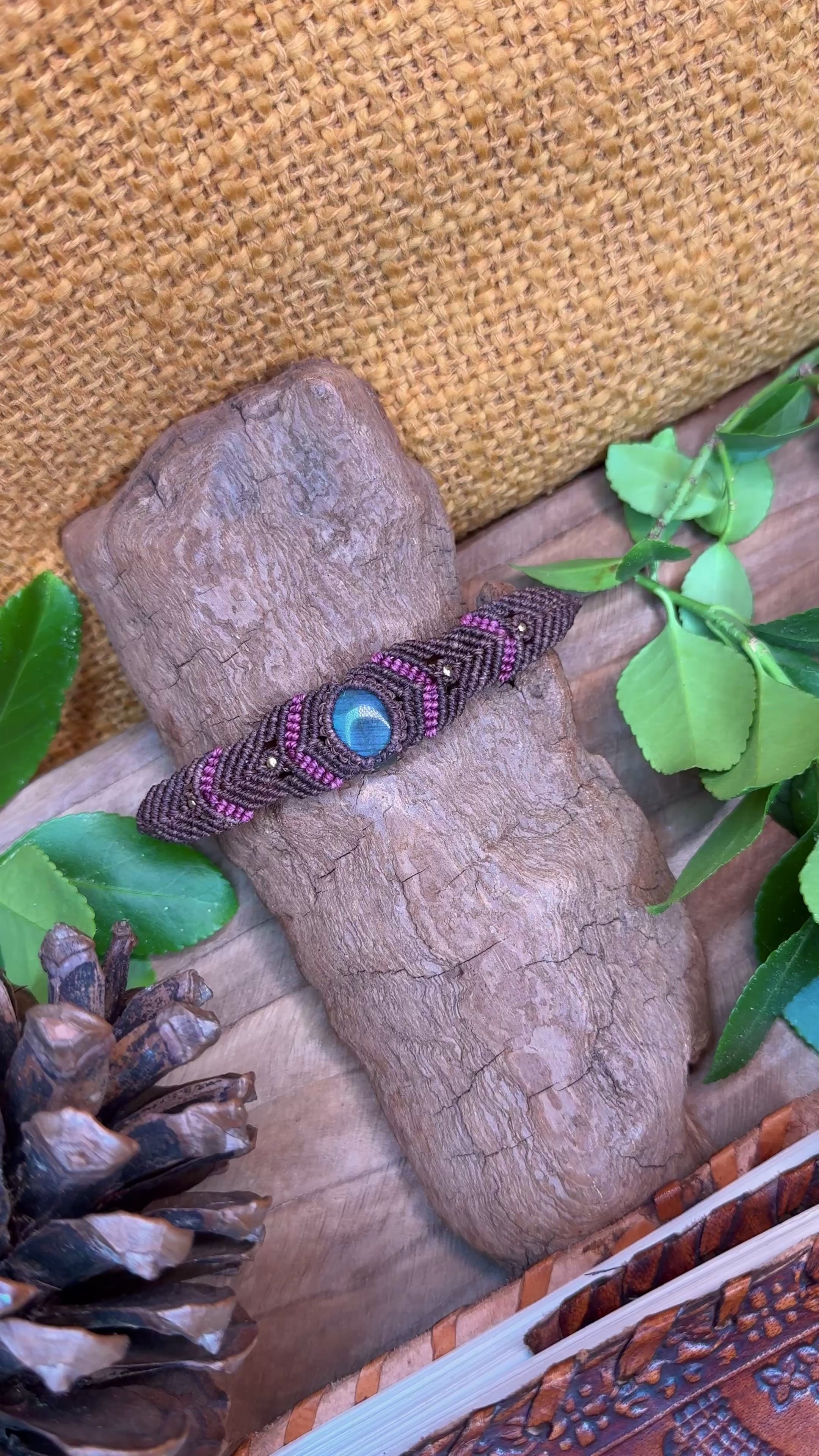 Bracelet • Labradorite