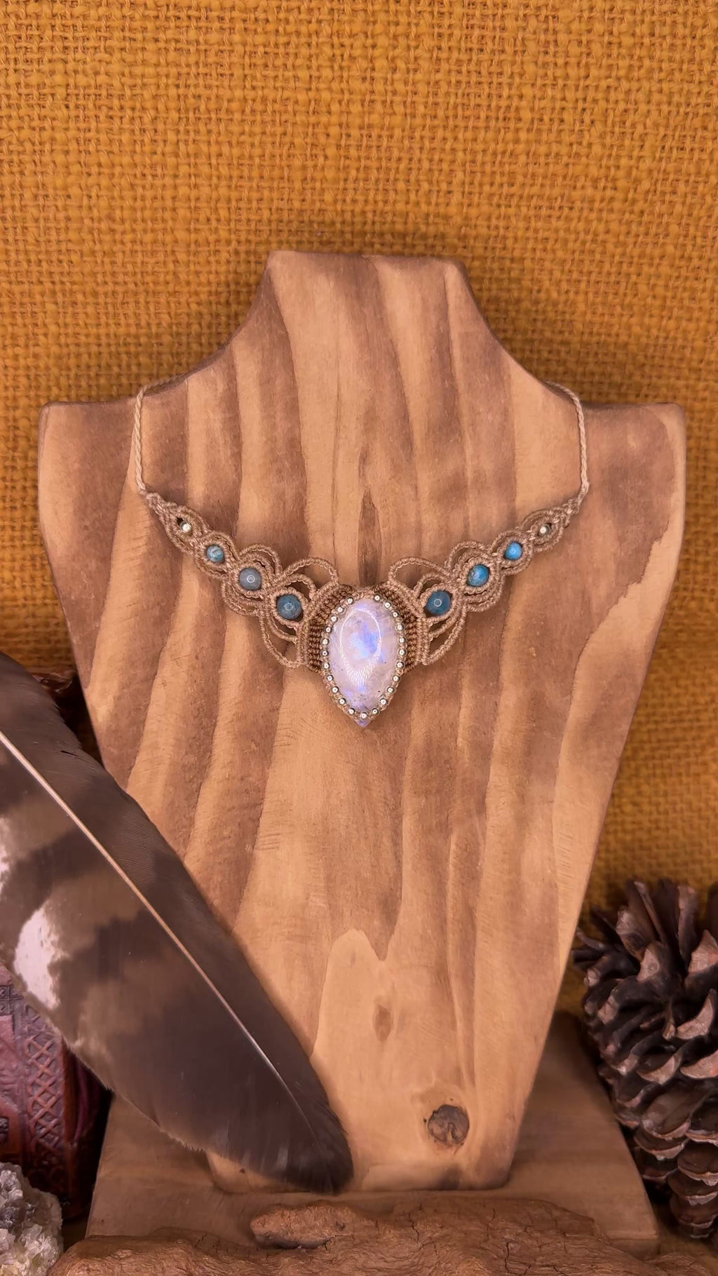 Collier • Pierre de lune • Apatite