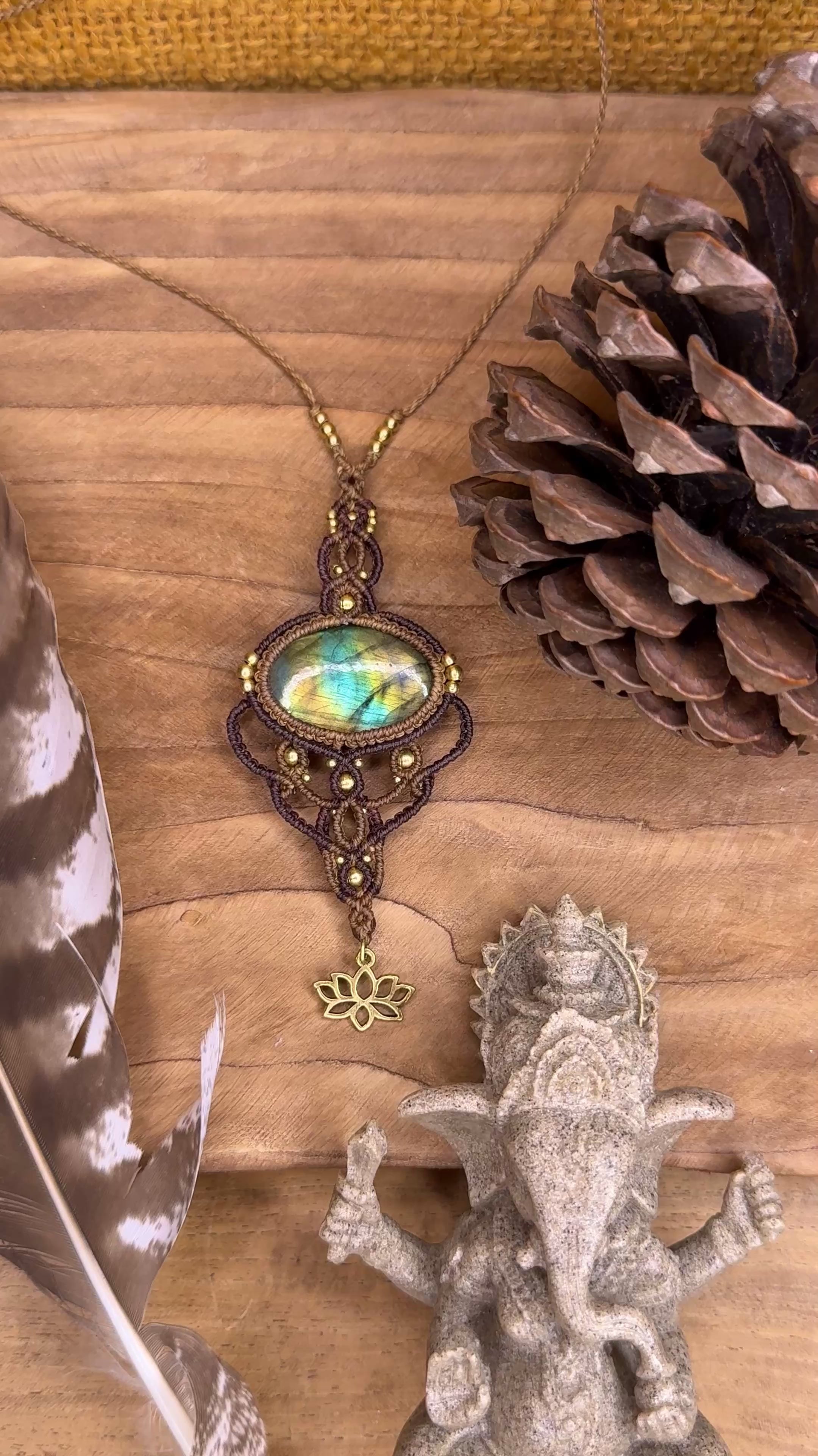 Collier • Labradorite • Lotus