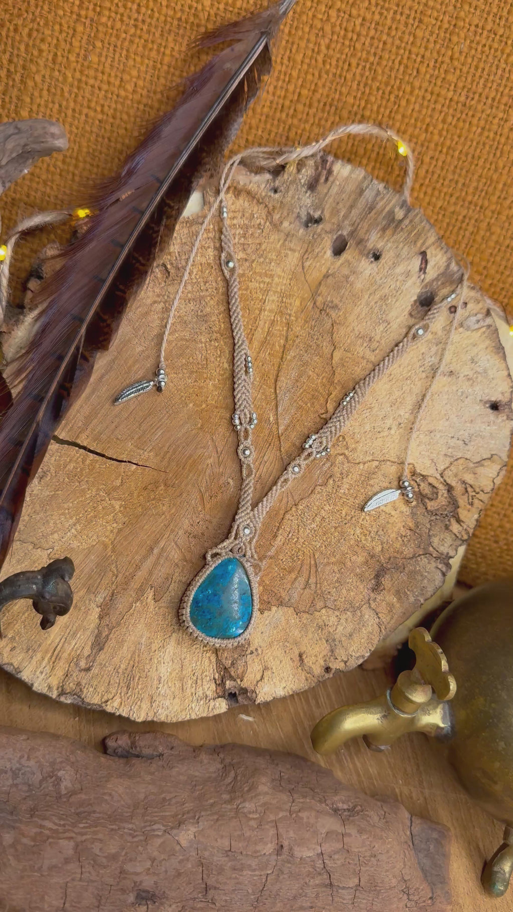 Necklace with a chrysocolla stone and silver-plated brass